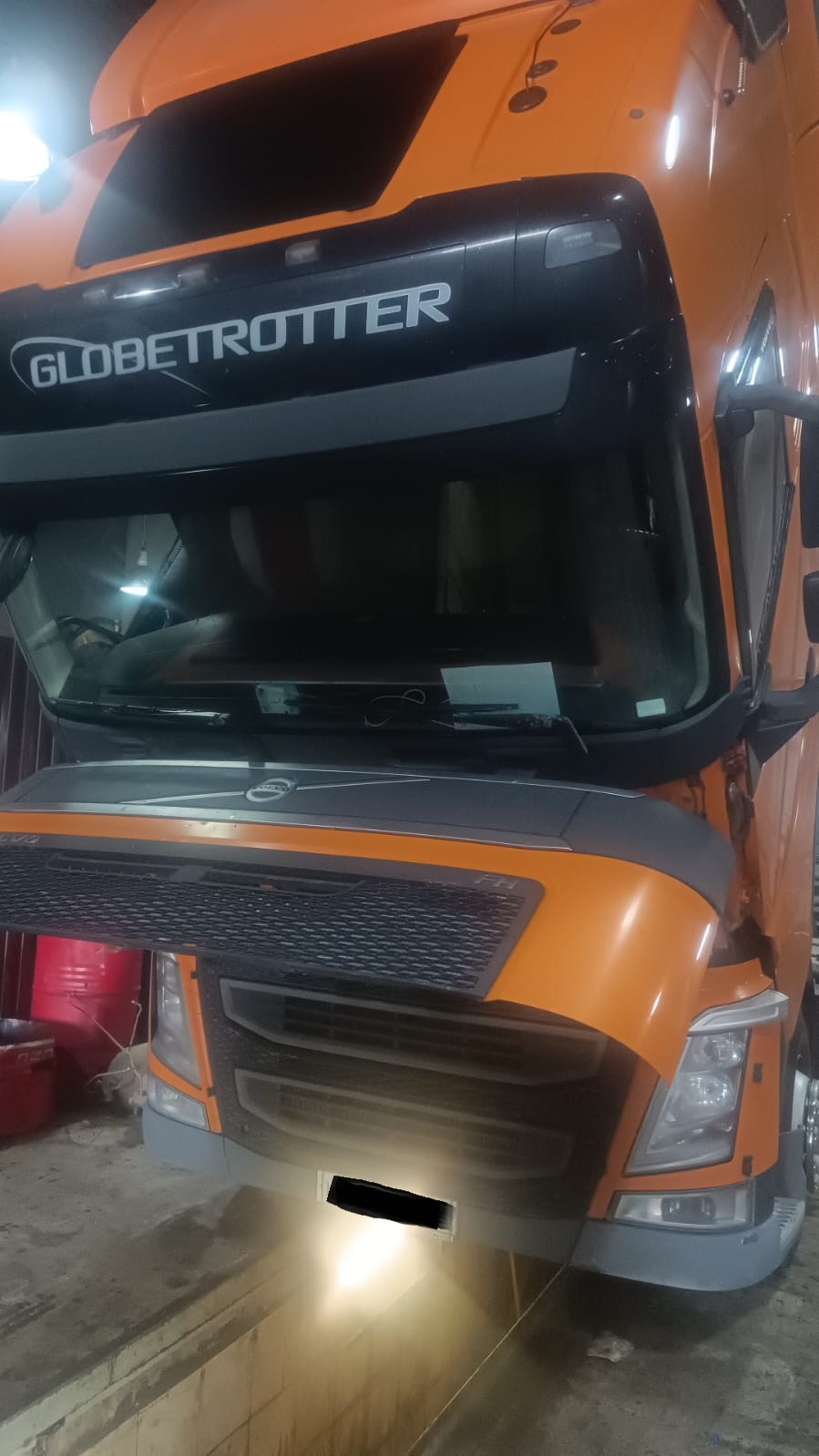 Замена роликов грузового Volvo